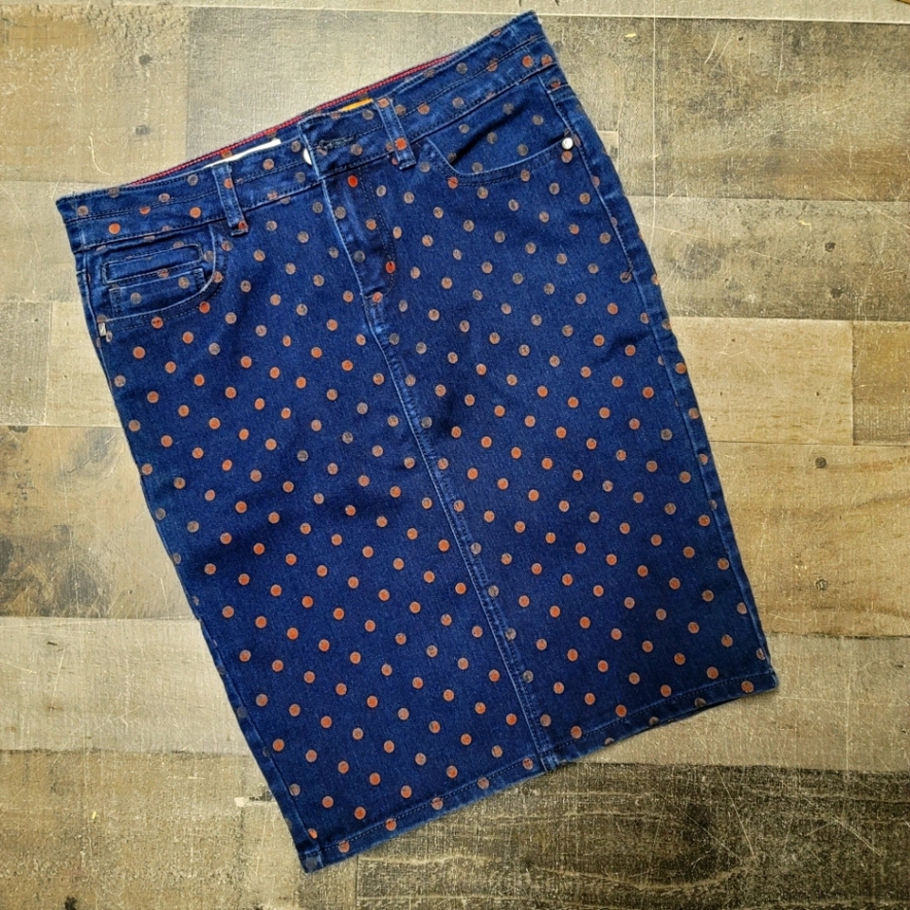 Pilcro and the letterpress polka dot skirt